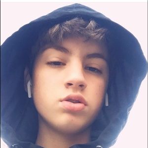 Meet your Posher, Dominick